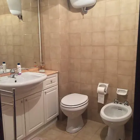Bed & Breakfast A Due Passi Dal Cuore *