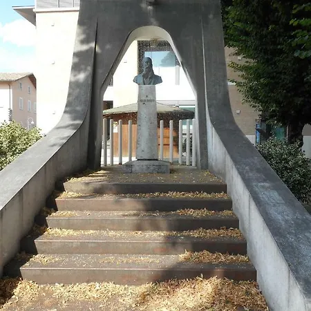 A Due Passi Dal Cuore Bed & Breakfast Nocera Umbra