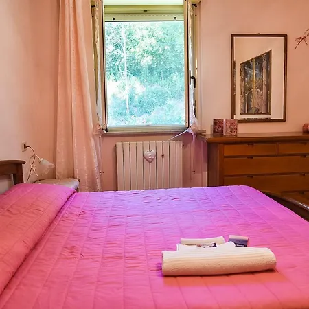 Bed & Breakfast A Due Passi Dal Cuore Nocera Umbra