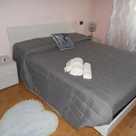 A Due Passi Dal Cuore Bed & Breakfast Nocera Umbra